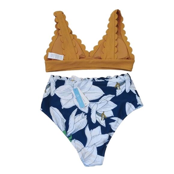 NWT Cupshe Hi WAISTED Floral Bikini - Picture 3 of 10